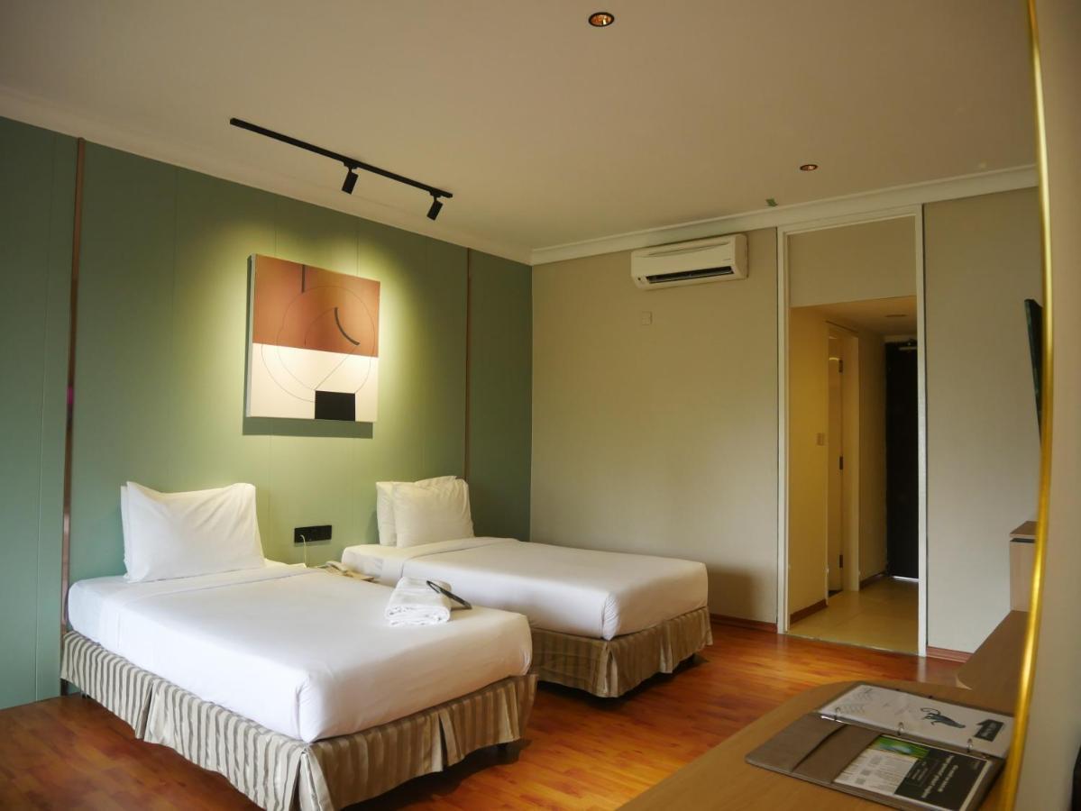 Tunamaya Beach & Spa Resort- Desaru Esterno foto