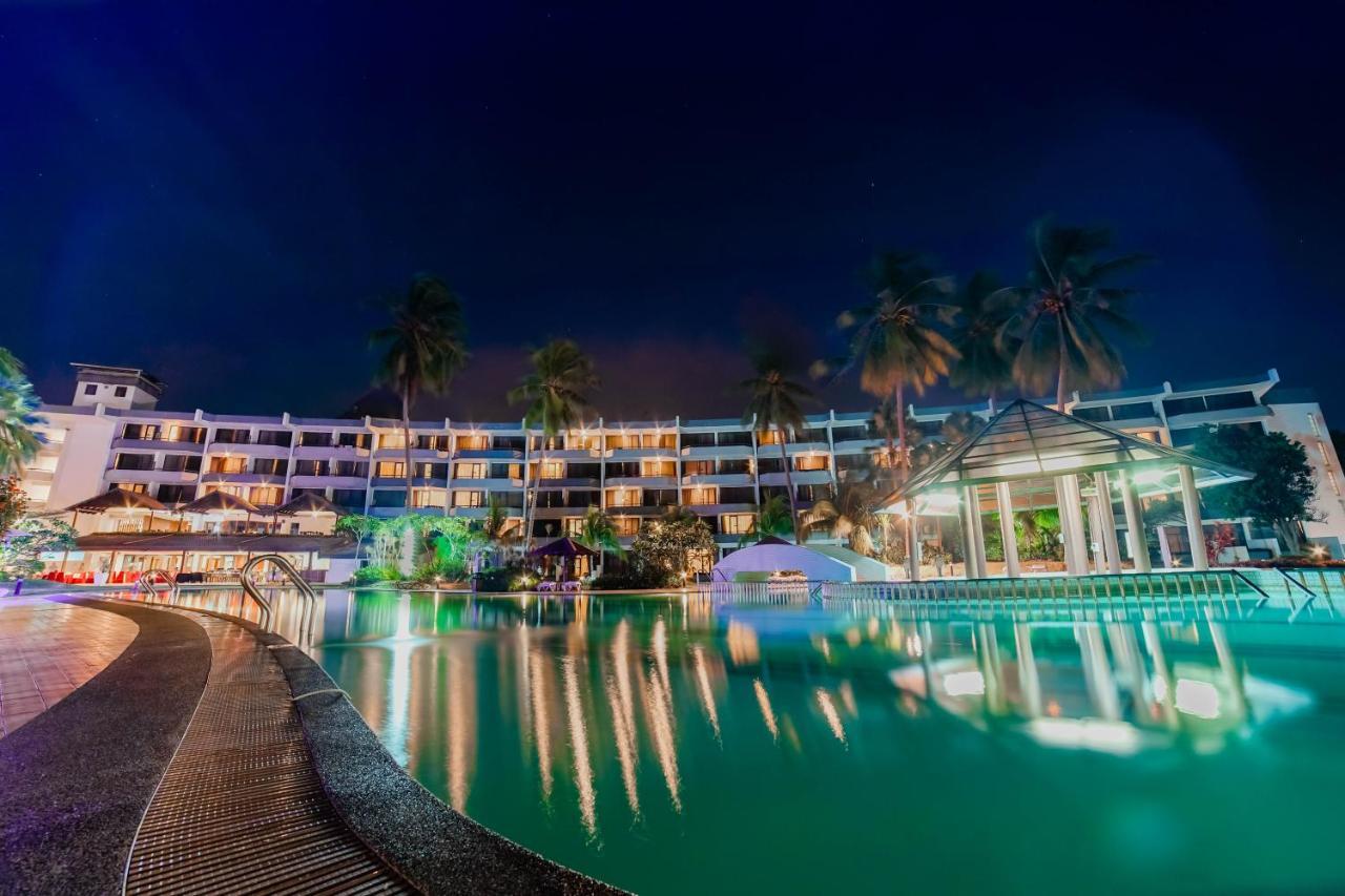 Tunamaya Beach & Spa Resort- Desaru Esterno foto