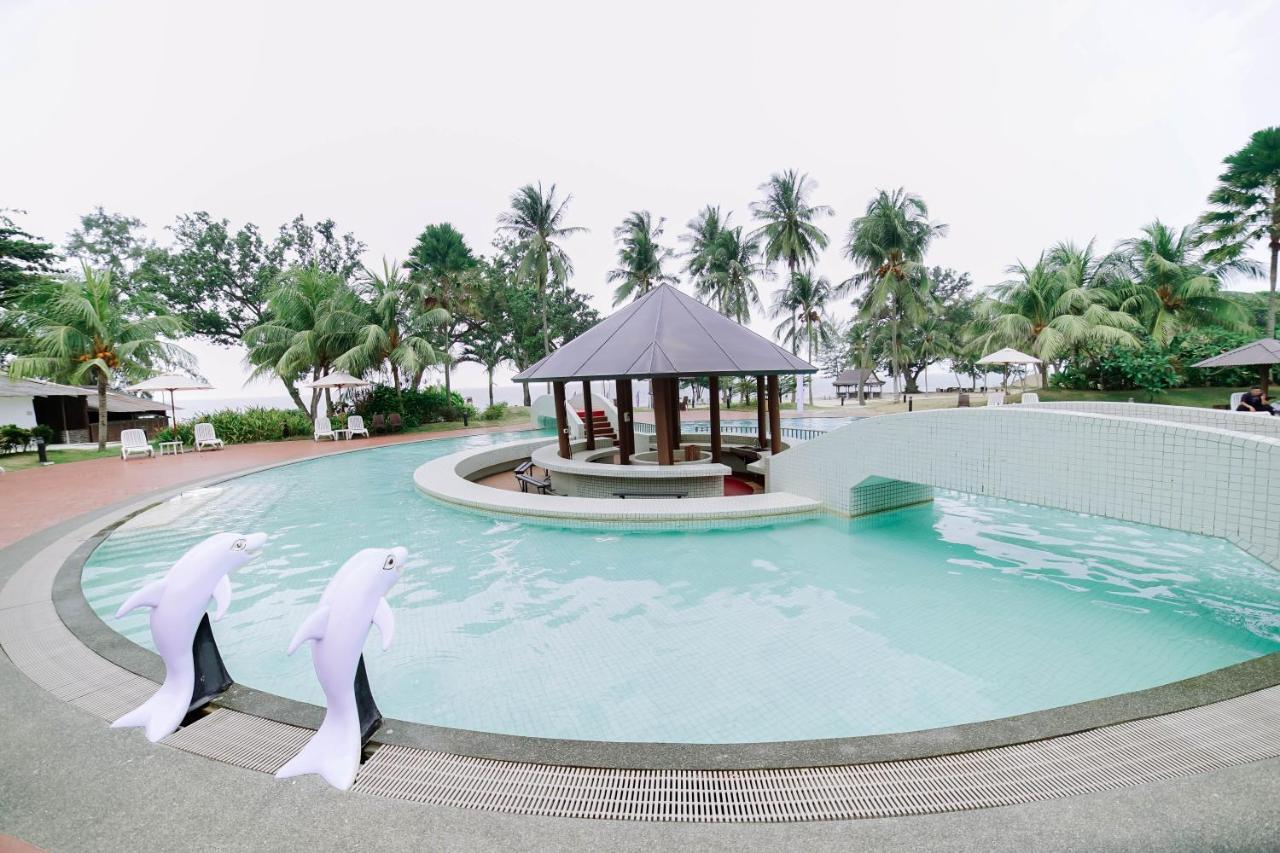 Tunamaya Beach & Spa Resort- Desaru Esterno foto